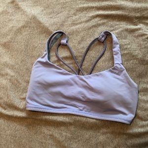 Lululemon sports bra
